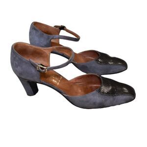 Salvatore Ferragamo VTG Gray Suede Leather Heels Sz 8.5 Block Ankle Strap